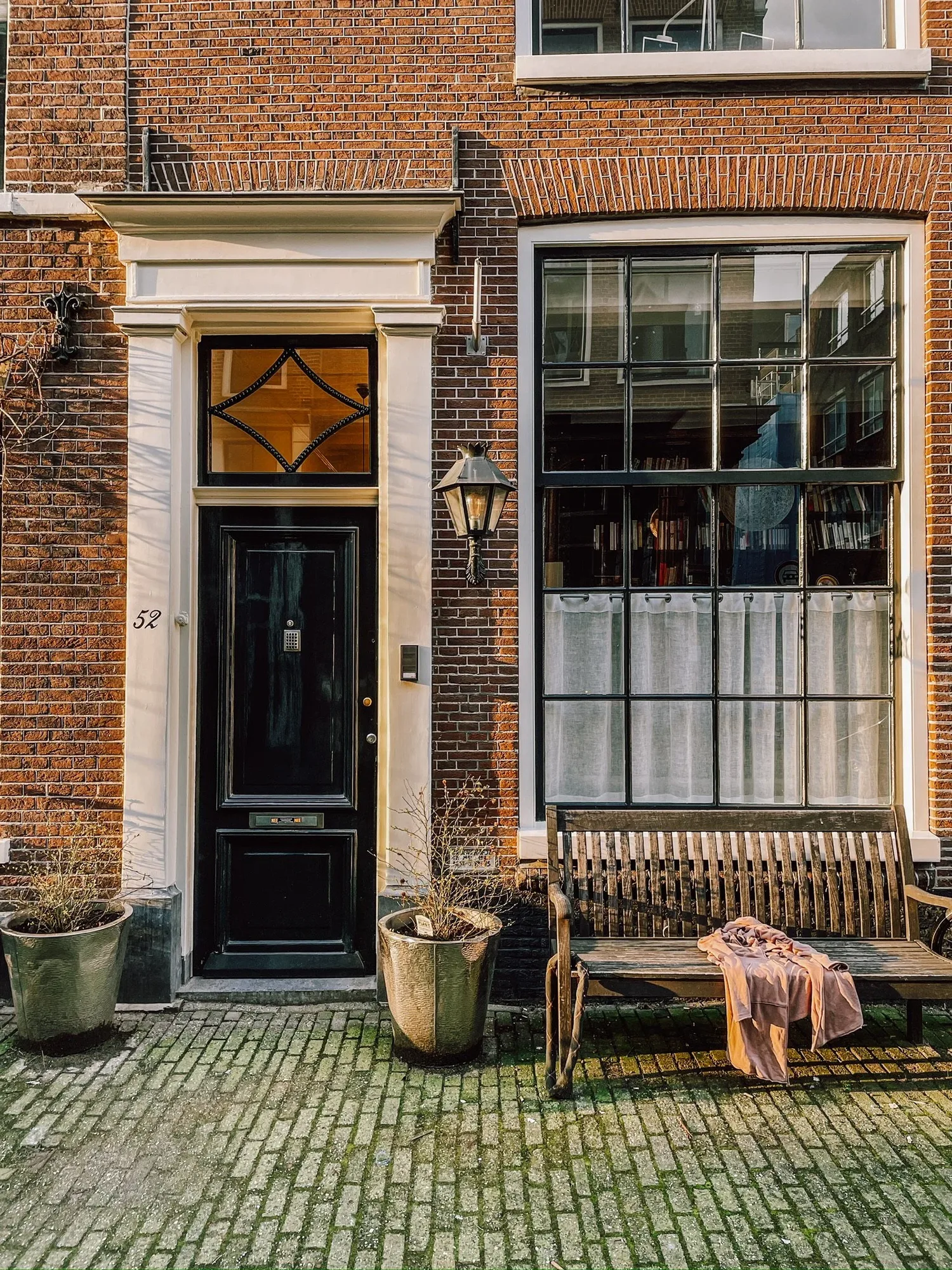we love to soak in the cityscape as we wander through the streets