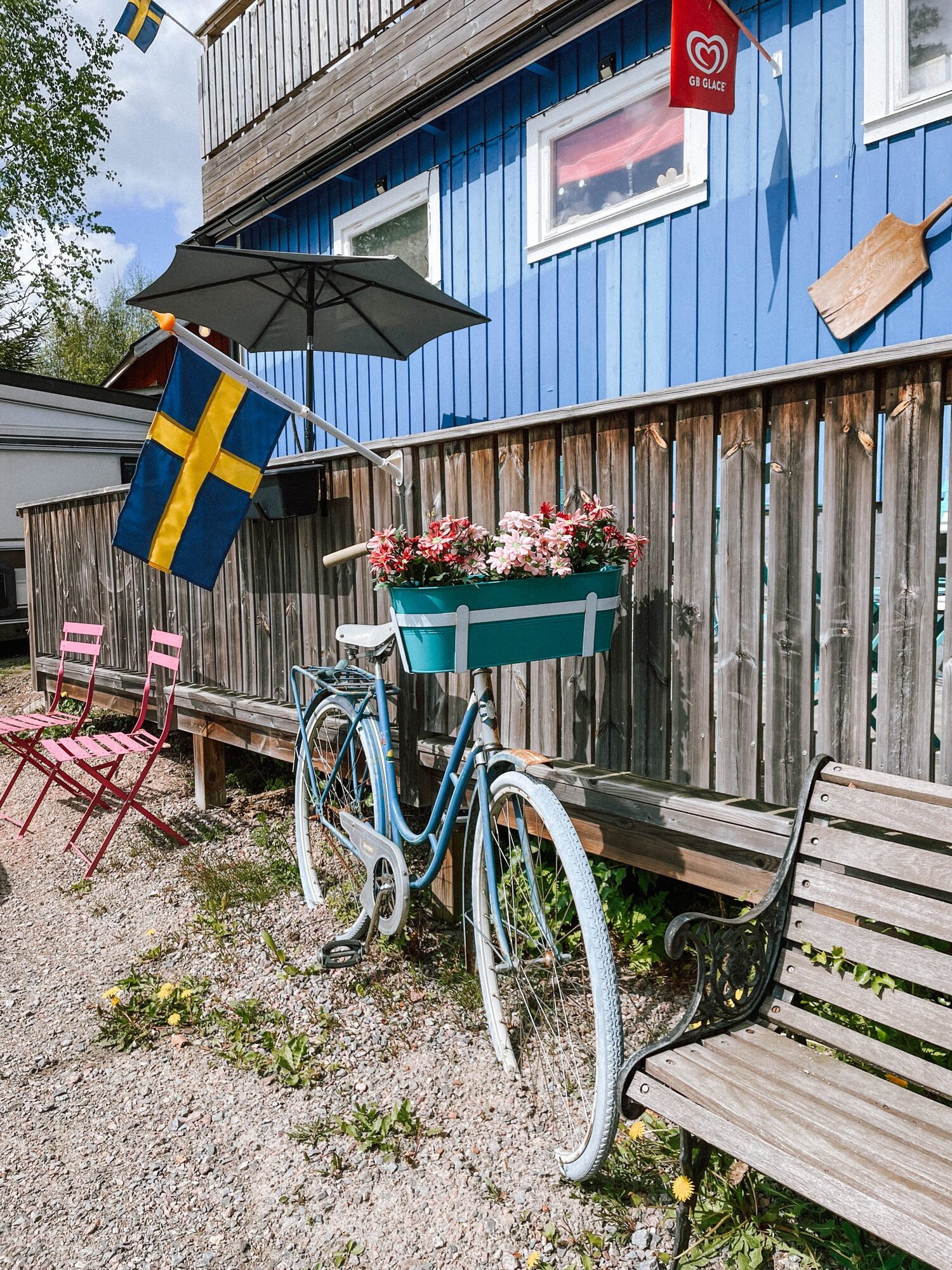 in the village of gustavsfors, there is a little cafe