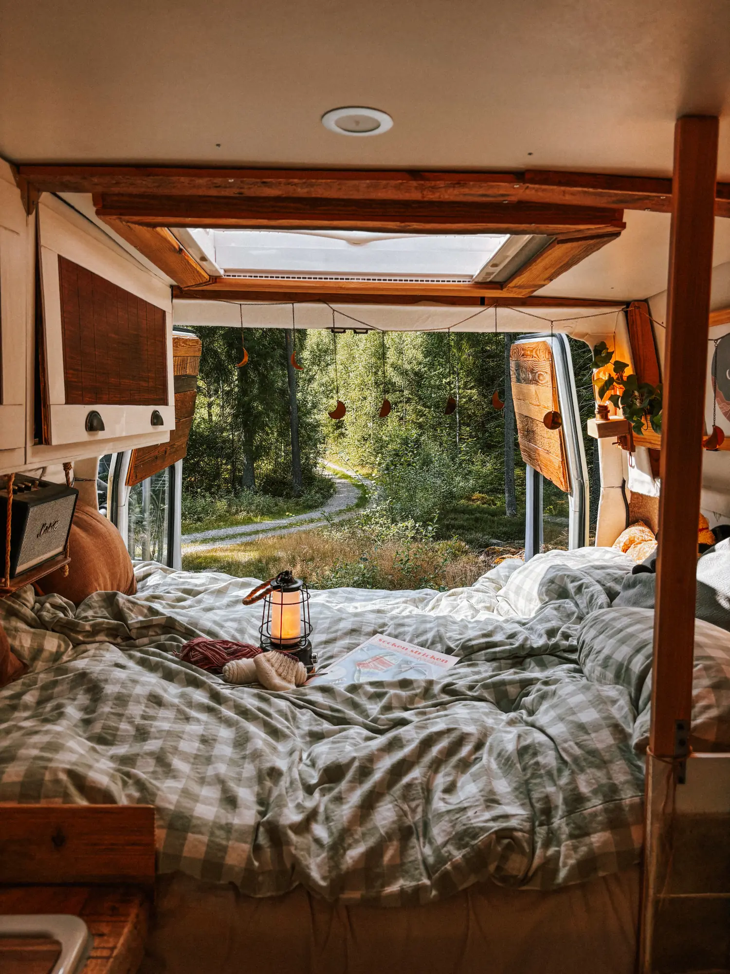 the bed with the back doors wide open