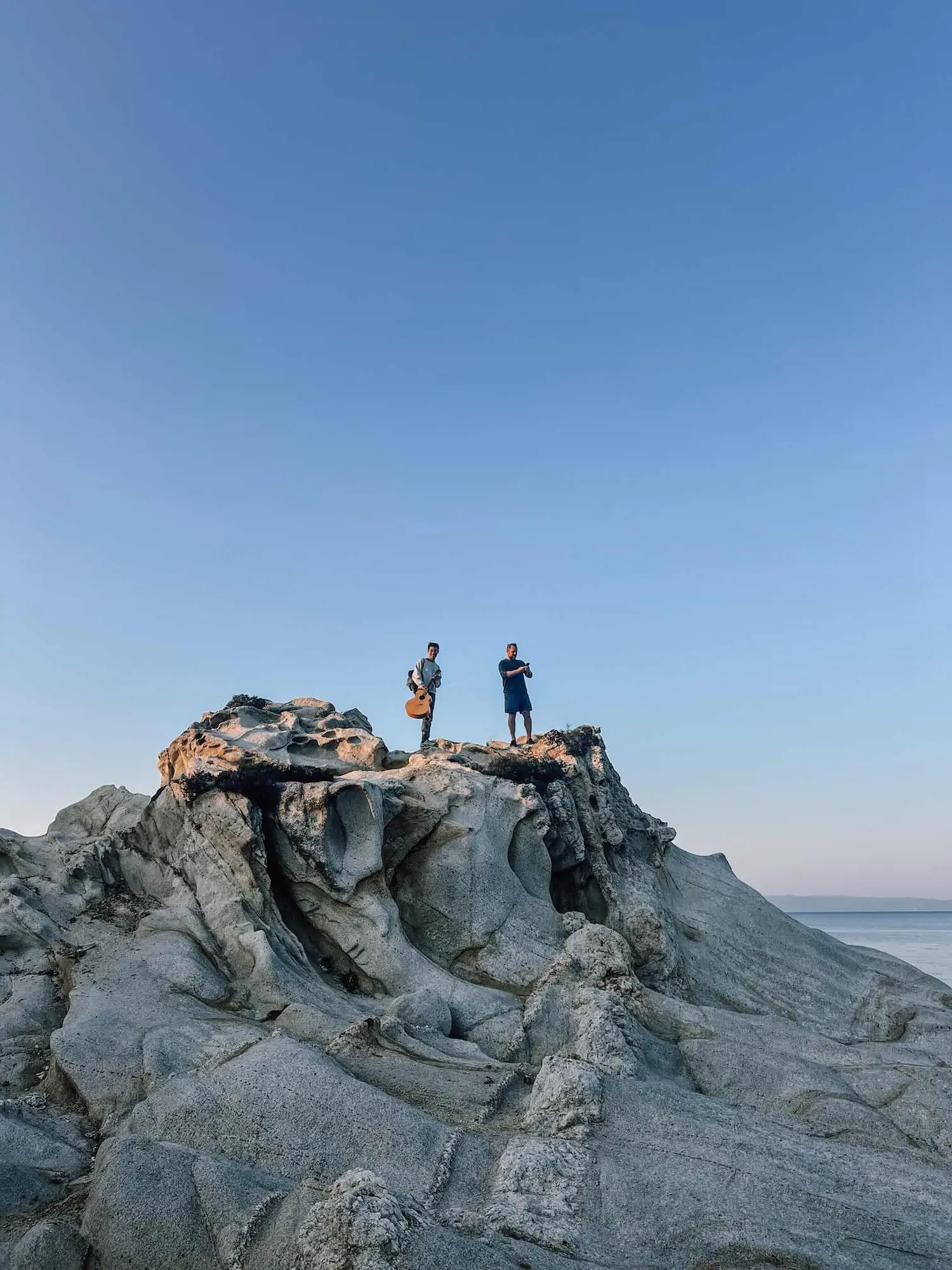 friends in chalkidiki