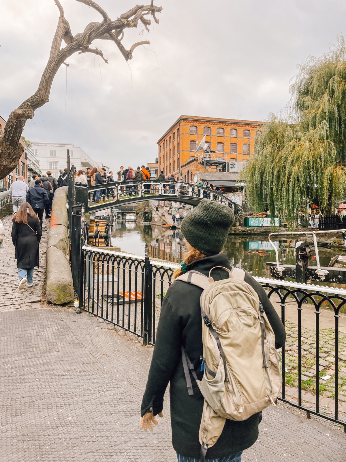 walk along the canal
