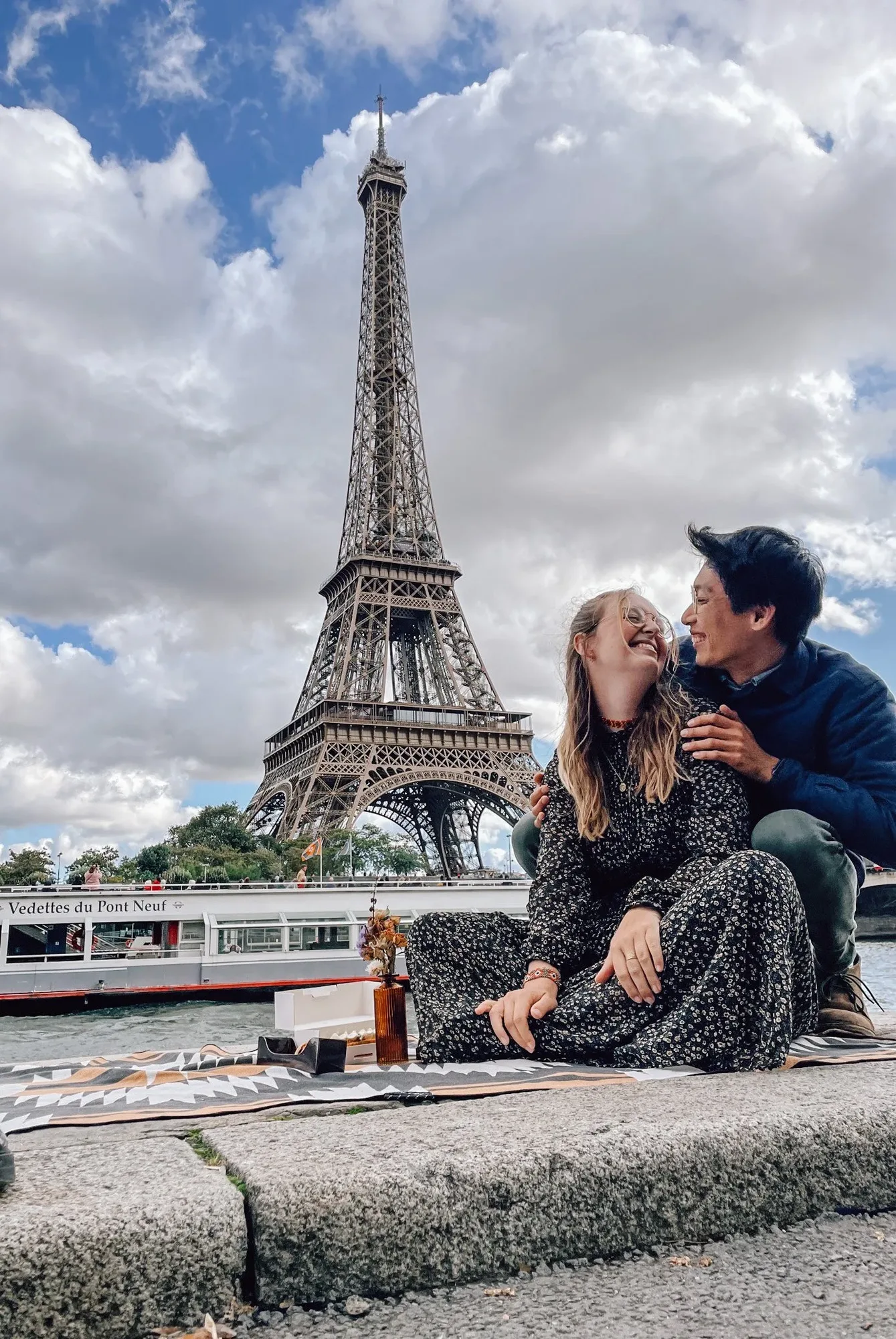 picnic by the seine