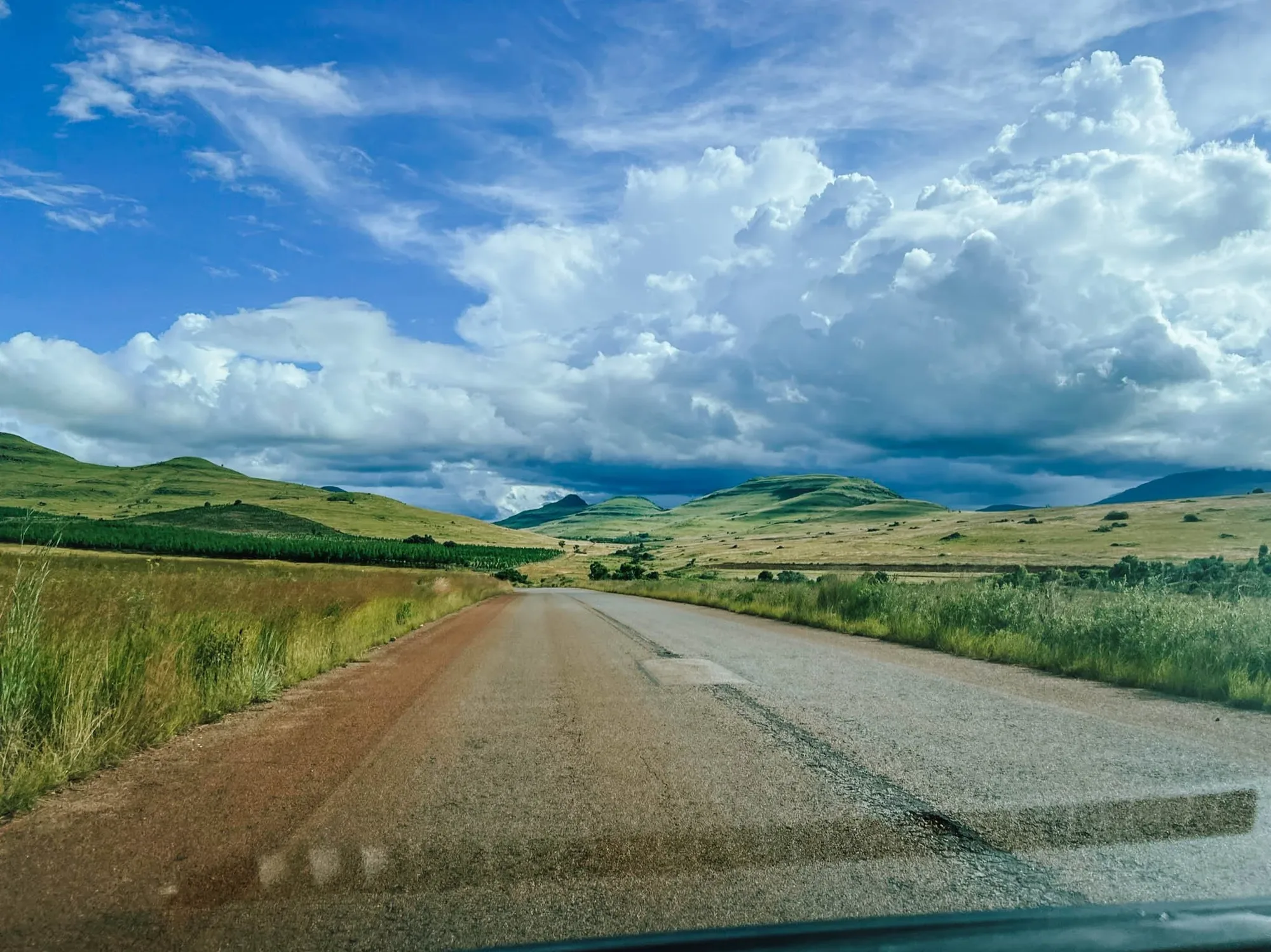 farsightedness on the panorama route - some rainclouds are coming
