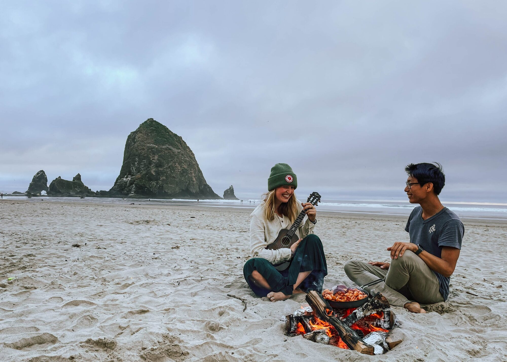 campfire pasta and acoustic music sessions on cannon beach